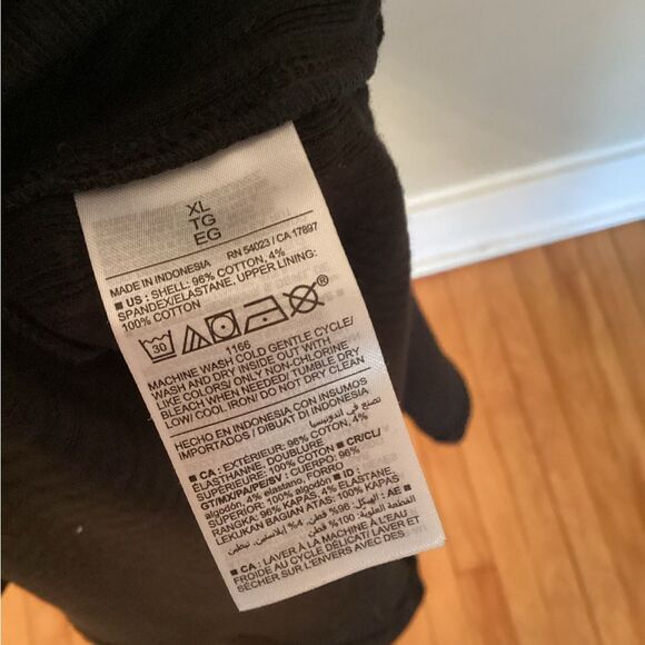 OLD NAVY SIZE XL BLACK RIB KNIT HALTER MIDI DRESS WITH SIDE SLITS - Picture 7 of 7